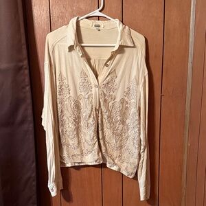 Gimmicks by BKE Beige Embroidered Button-Down Shirt